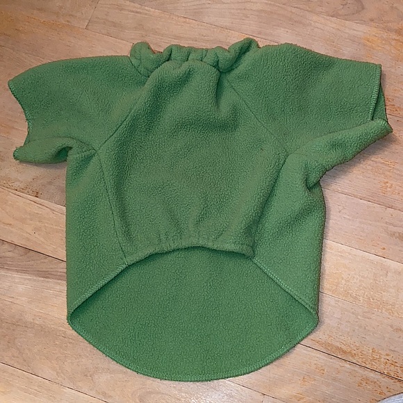 MARTHA STEWART Pets Santa’s Little Helper Fleece Dog Sweater - Picture 3 of 6